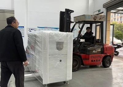 Packing and Delivery 11 Packing and Delivery 11