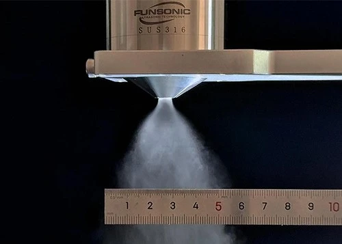Ultrasonic Nozzle Spray Effect 1 Ultrasonic Nozzle Spray Effect 1